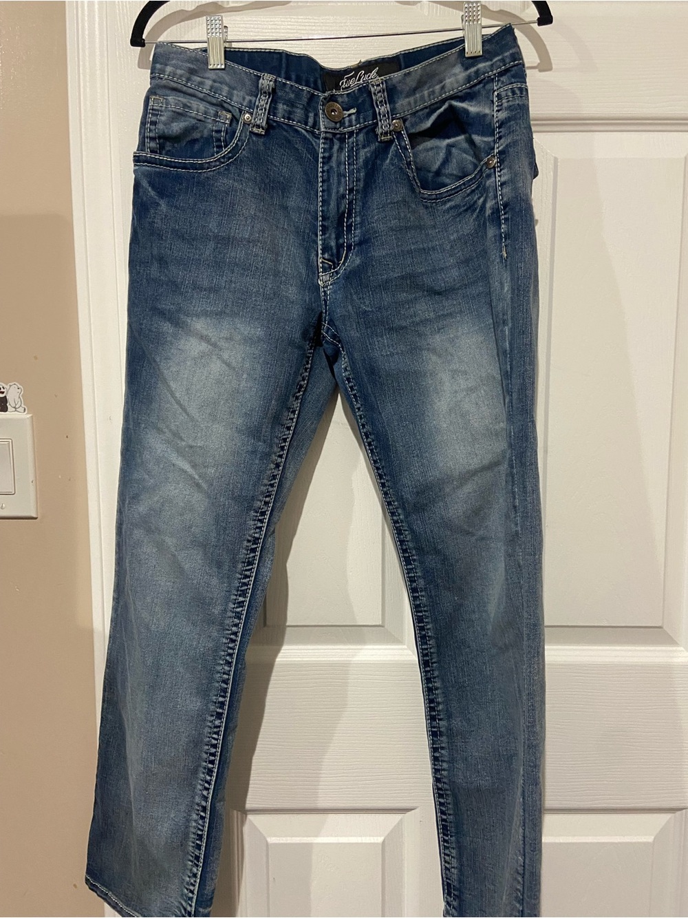 Slim Straight Men's Denim Jeans in Faded Blue
